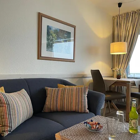 Klaar Kiming 5c, Sandwall *